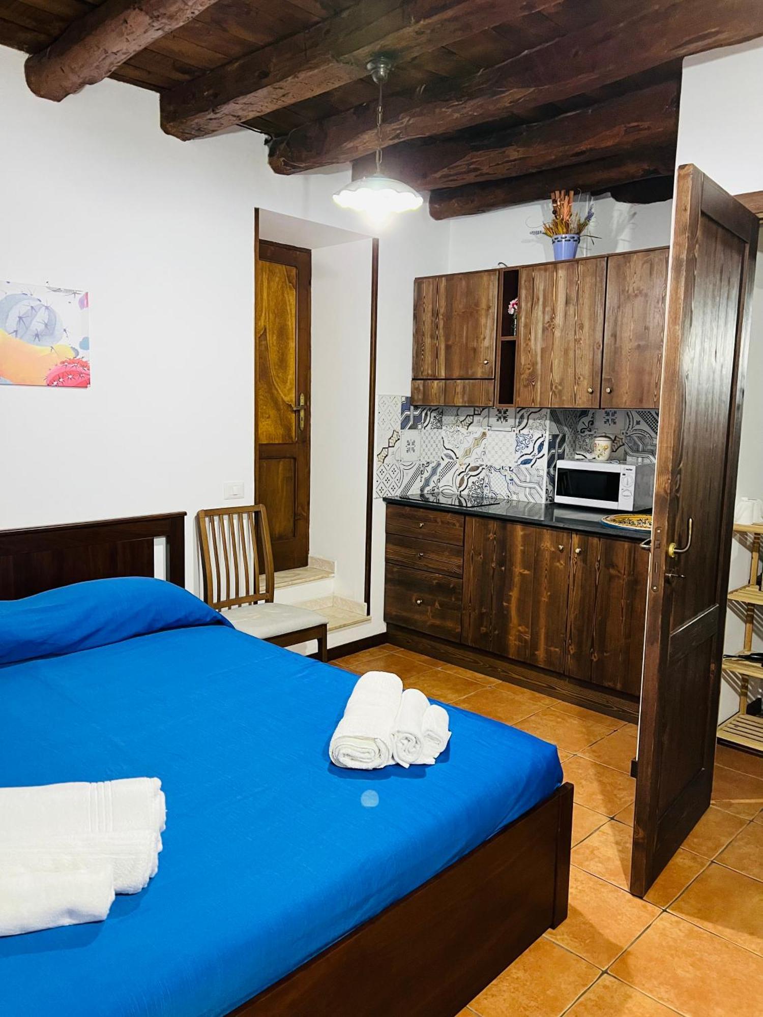 Studios Osterio Чефалу Экстерьер фото
