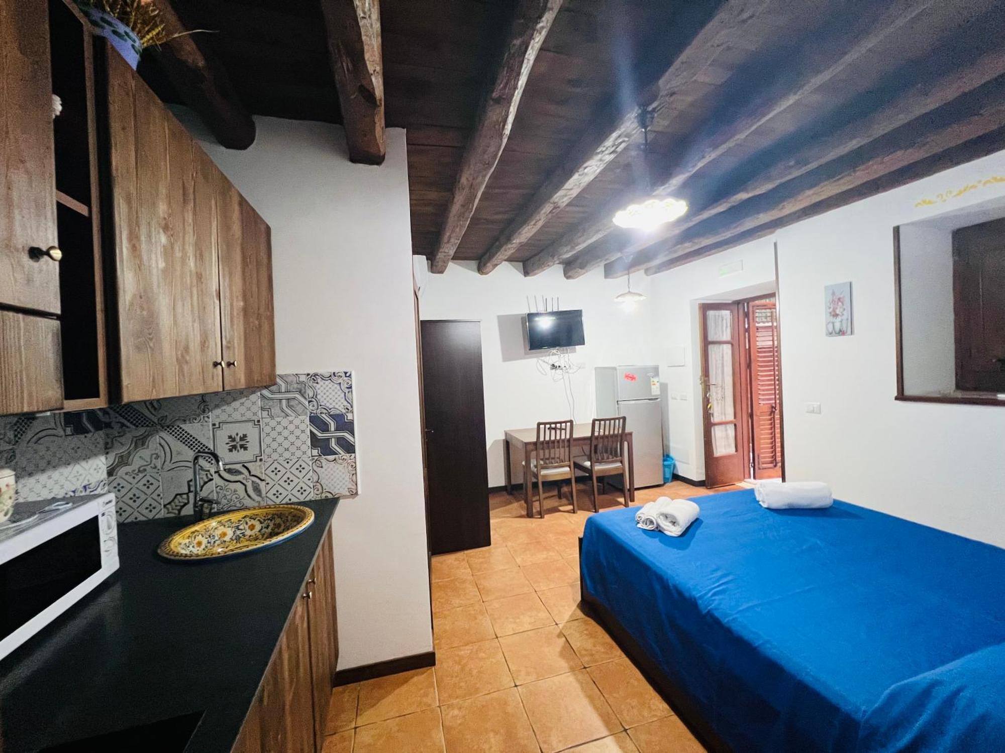 Studios Osterio Чефалу Экстерьер фото